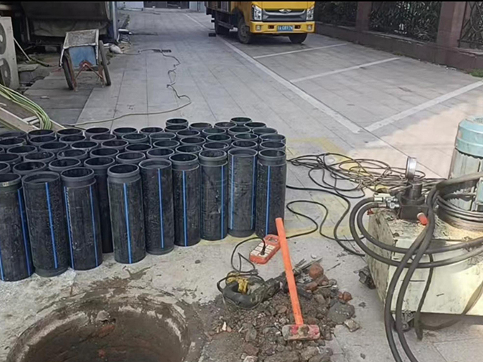 公坡镇PE置换管厂家 DN315置换管 非开挖管短管置换